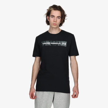 Under Armour Camo Chest Stripe